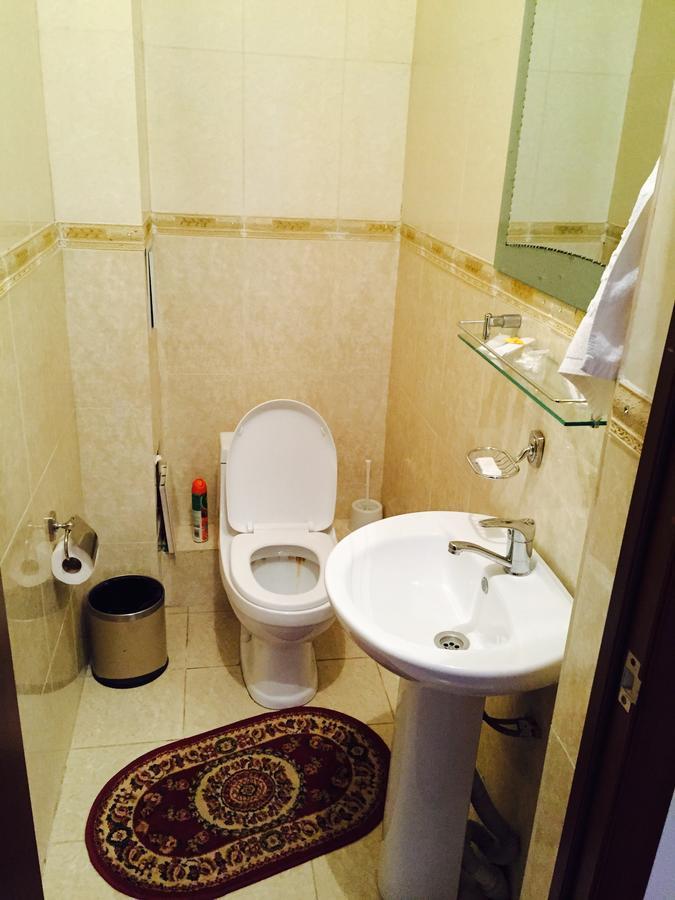 Hotel Ark Ms Taraz Exterior foto